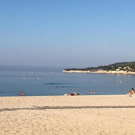 Large Private Garden, Quiet 2-Bedroom Apartment, Air Conditioning, Wifi, Parking Cassis Exteriér fotografie