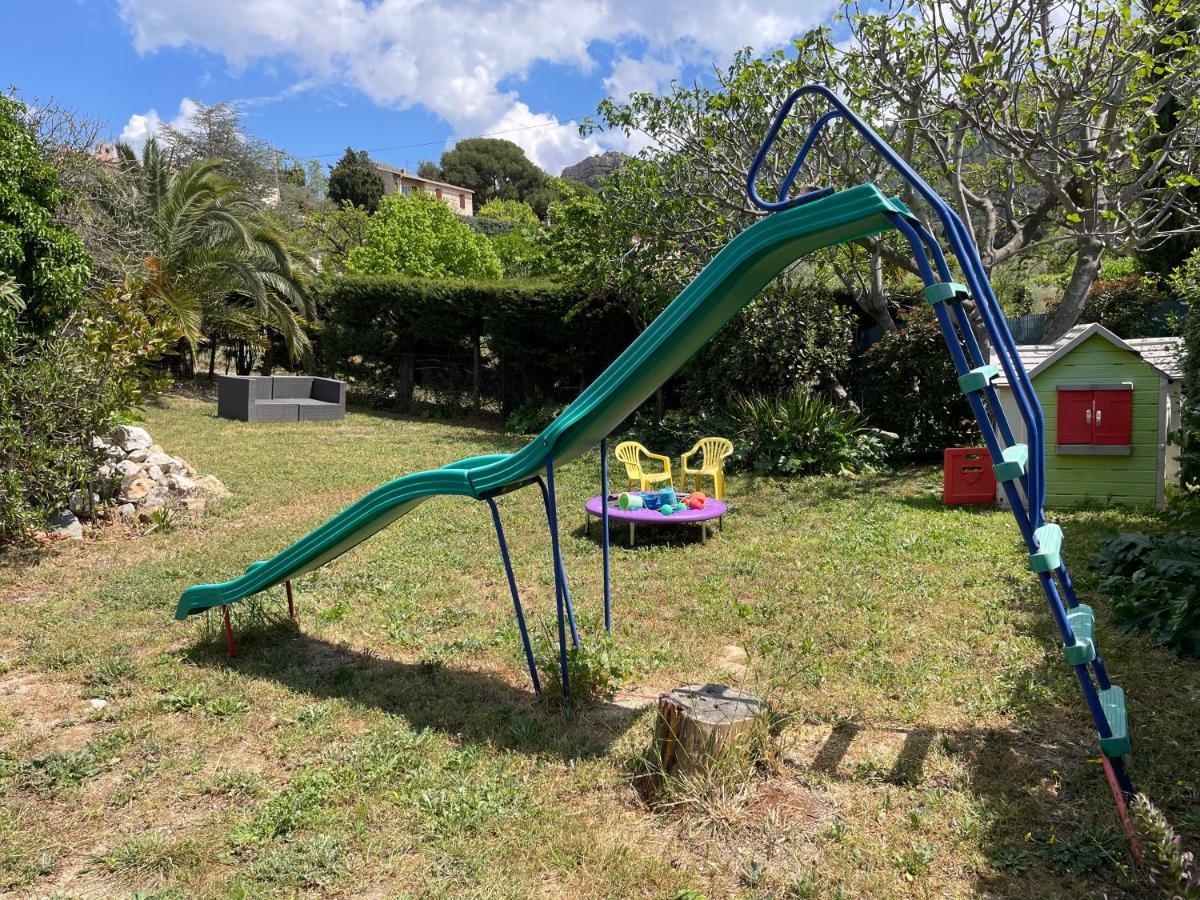 Large Private Garden, Quiet 2-Bedroom Apartment, Air Conditioning, Wifi, Parking Cassis Exteriér fotografie
