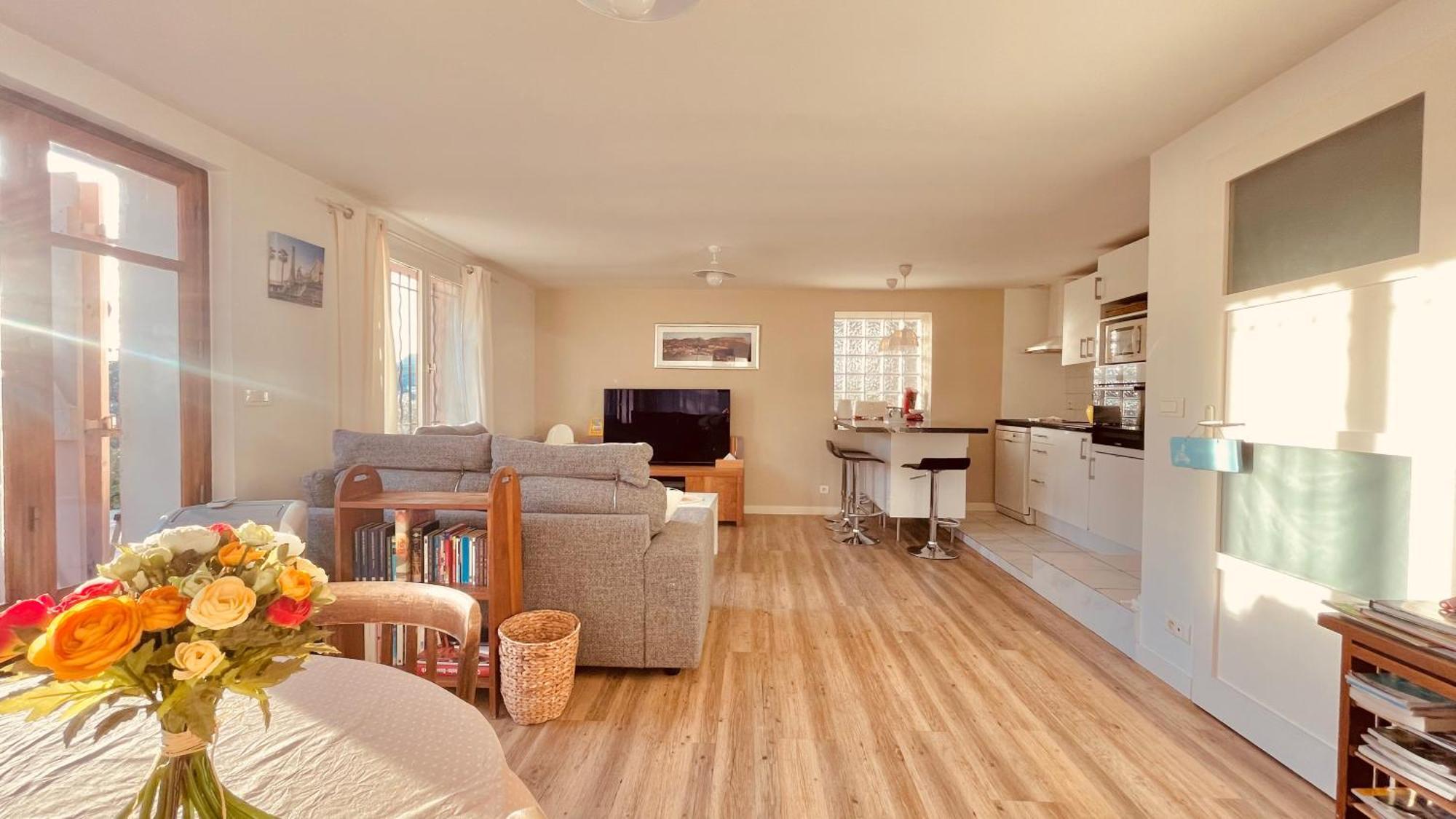 Large Private Garden, Quiet 2-Bedroom Apartment, Air Conditioning, Wifi, Parking Cassis Exteriér fotografie