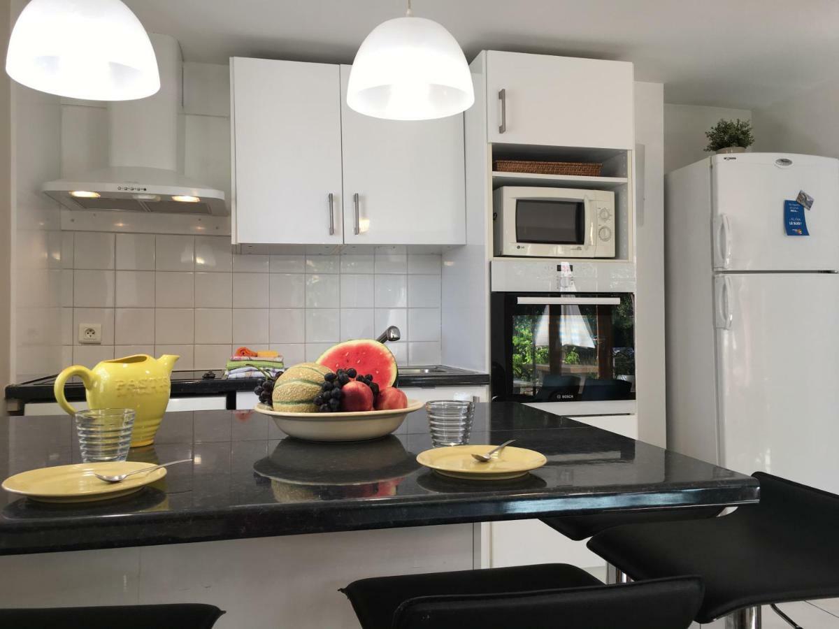Large Private Garden, Quiet 2-Bedroom Apartment, Air Conditioning, Wifi, Parking Cassis Exteriér fotografie