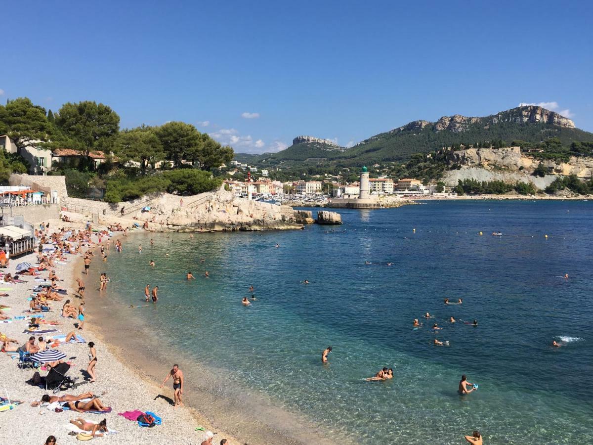 Large Private Garden, Quiet 2-Bedroom Apartment, Air Conditioning, Wifi, Parking Cassis Exteriér fotografie